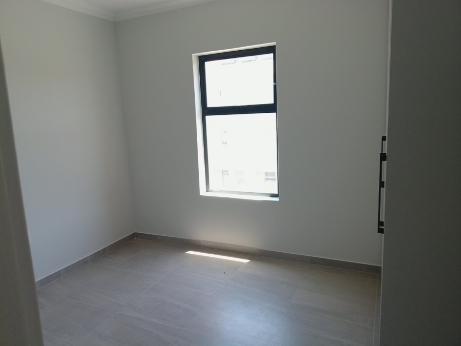 1 Bedroom Property for Sale in Flamingo Vlei Western Cape